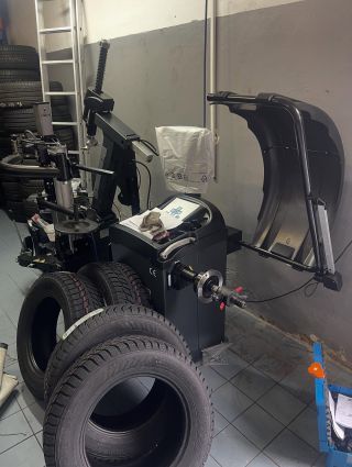 Další dodávka pneuservisního setu GRUBBER Profesionál 2 👍. Děkujeme do Prahy. 👌